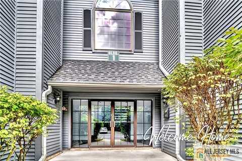 112 Woodhaven Drive, Edison, NJ 08817