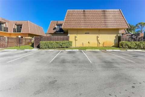 4200 Turnberry Cir, Lake Worth, FL 33467