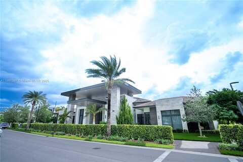 4745 NW 84th Ct, Doral, FL 33166