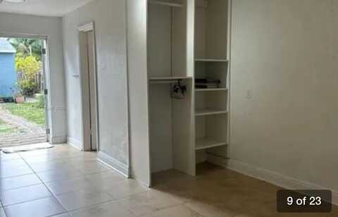 48 SW 11th, Dania Beach, FL 33004