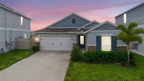 9100 OSCRAFT DR, Davenport, FL 33896