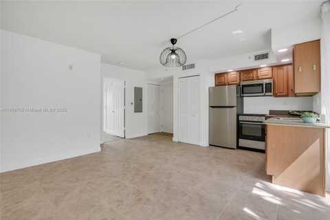 630 85th St, Miami Beach, FL 33141