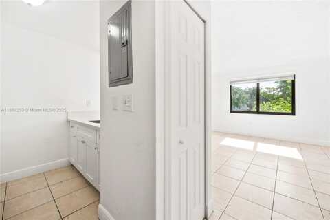 11098 SW 107th St, Miami, FL 33176