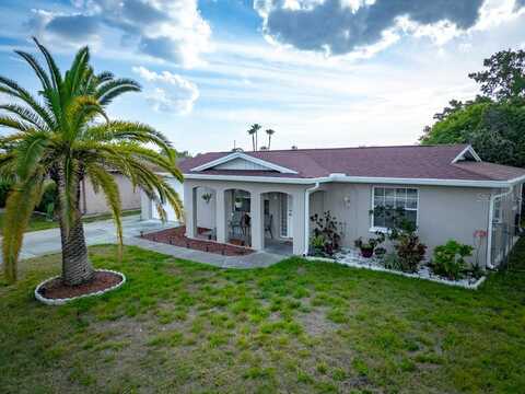 10131 GLEN MOOR, PORT RICHEY, FL 34668
