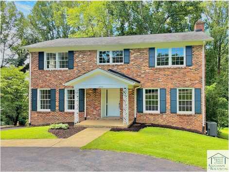 1230 Mulberry Rd, Martinsville, VA 24112