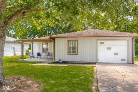 131 Brookside Drive, Hope, IN 47246
