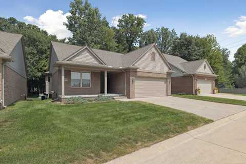 13689 Ridgepoint Dr, Sterling Heights, MI 48313