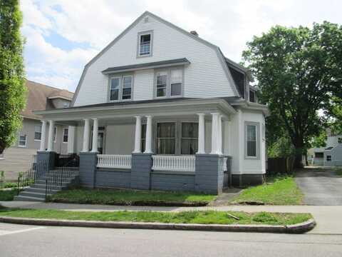 5 Oberlin St, Worcester, MA 01610