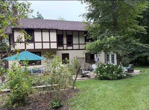 1 Edgehill Road, Glen Cove, NY 11542