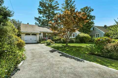 59 Wingam Drive, Islip, NY 11751