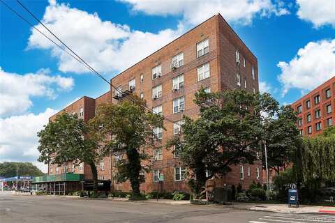 7510 Yellowstone Boulevard, Rego Park, NY 11374