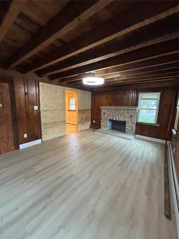 5886 NY-82, Stanfordville, NY 12581