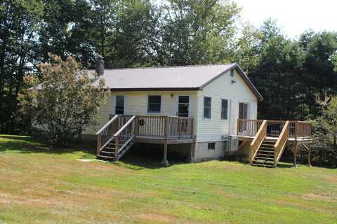 10 Birch Lane, Whitefield, ME 04353