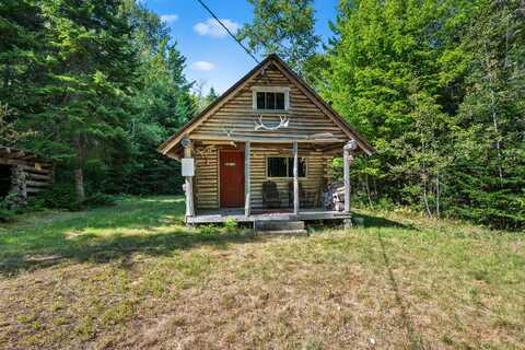 19 Fox Lane, Rangeley Plt, ME 04970