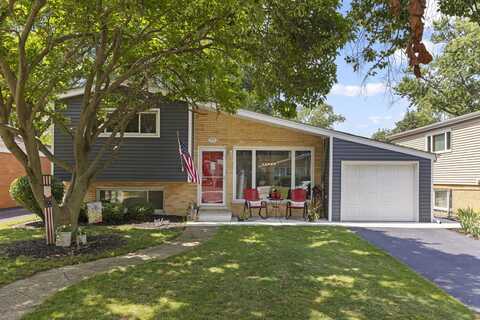 332 N Stewart Avenue, Lombard, IL 60148