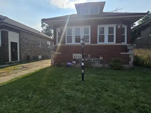 8222 S Honore Street, Chicago, IL 60620
