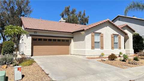 679 Shasta Drive, Corona, CA 92881