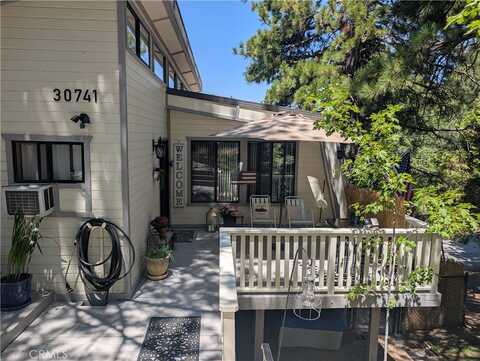 30741 Live Oak Drive, Running Springs, CA 92382