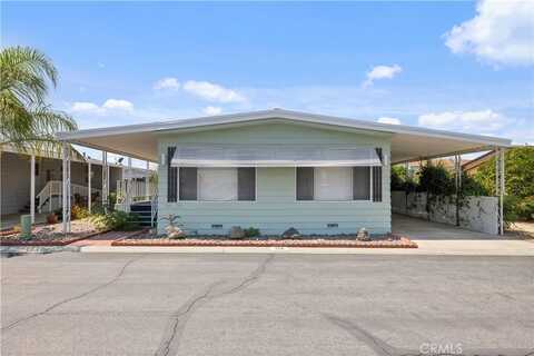 1300 W Menlo Avenue, Hemet, CA 92543