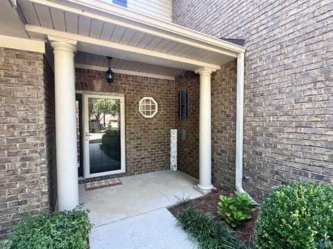 1806 Rushing Wood Drive NW, Madison, AL 35757