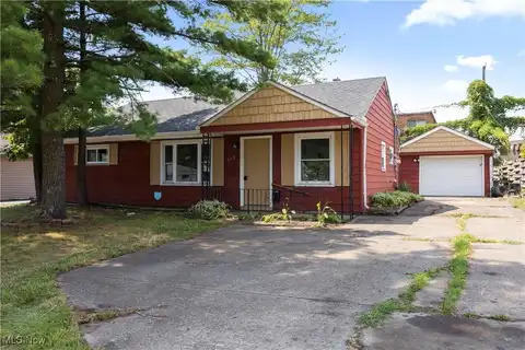 513 Willow Park Road, Elyria, OH 44035