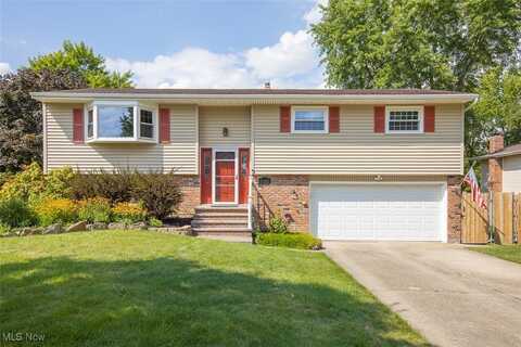 3985 Hilltop Drive, Brunswick, OH 44212