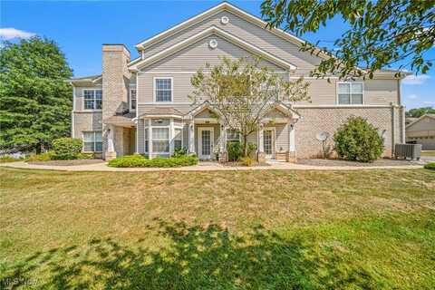 504 Robinwood Lane unit: #B, Copley, OH 44321