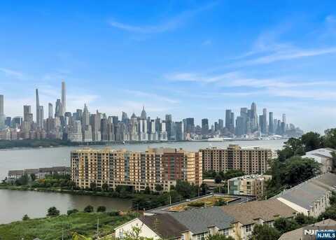 8450 Boulevard E 1E, North Bergen, NJ 07047