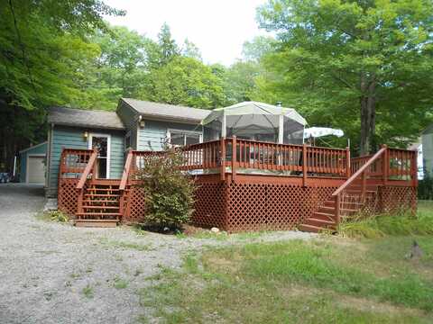 31 Rays Way, Moultonborough, NH 03254