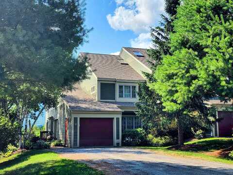 623A Topnotch Drive, Stowe, VT 05672