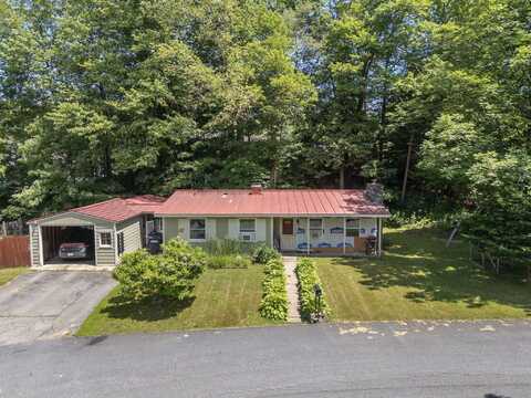 16 Brierbrook Lane, Springfield, VT 05156