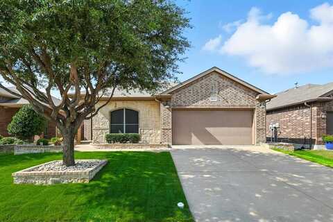 1833 Capulin Road, Fort Worth, TX 76131