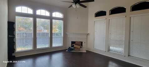 2328 Hunters Run Drive, Plano, TX 75025