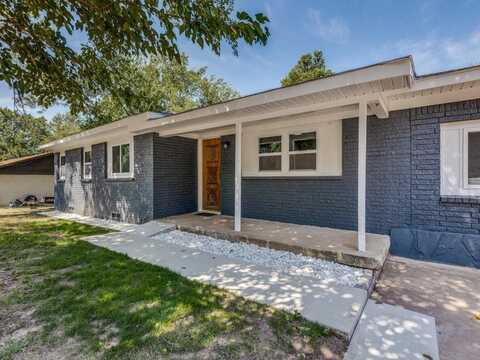 302 S Workman Road, Decatur, TX 76234