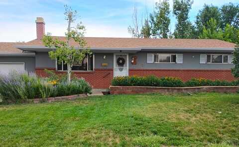 69 MacNaughton Rd, Pueblo, CO 81001
