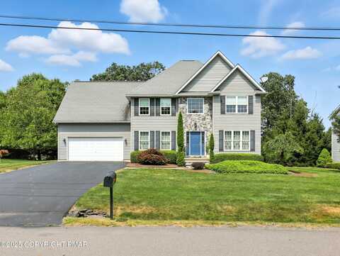 10 Roosevelt Street, Dallas, PA 18612