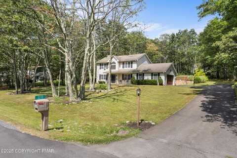 2213 S Rocky Mountain Drive, Effort, PA 18330