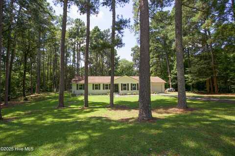 906 N Glenwood Trail, Southern Pines, NC 28387