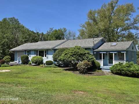 15 Bede Circle, Honesdale, PA 18431