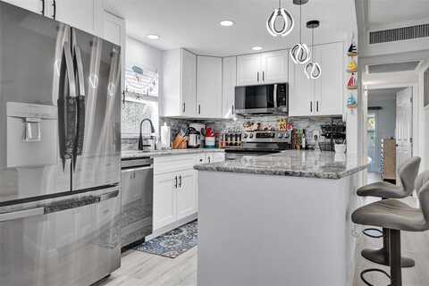 356 Brittany H, Delray Beach, FL 33446