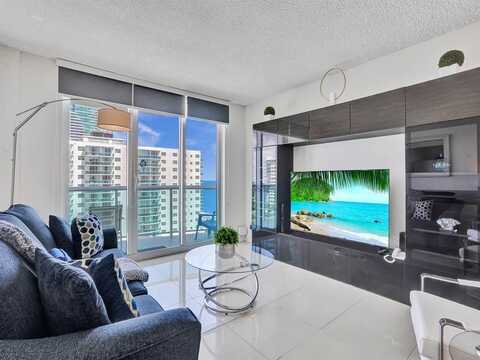 3901 S Ocean Dr, Hollywood, FL 33019
