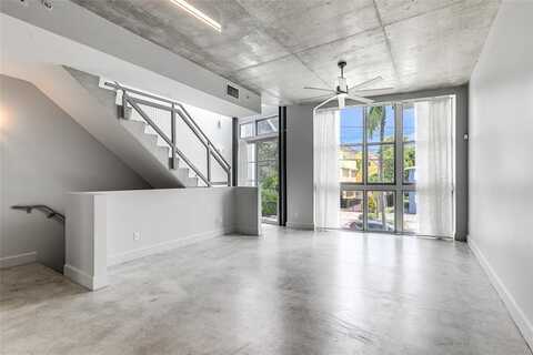 721 SE 12th Ct, Fort Lauderdale, FL 33316