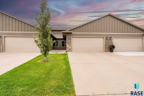 4429 W Shipton St, Sioux Falls, SD 57108