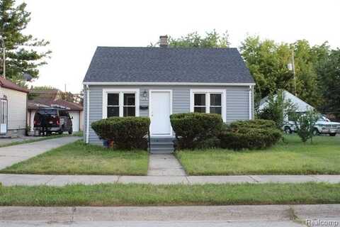 7028 Yacht Avenue, Warren, MI 48091