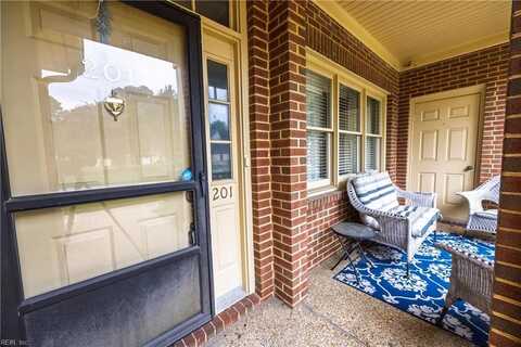 201 Constance Woods Drive, Suffolk, VA 23434