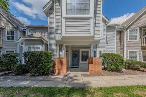 102 Stratford Drive, Williamsburg, VA 23185
