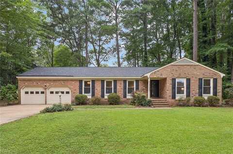 102 Carolyn Crescent, Seaford, VA 23696
