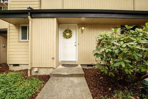 1505 FETTERS LOOP, Eugene, OR 97402