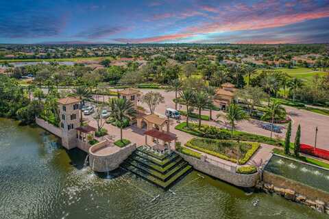 274 Tresana Boulevard, Jupiter, FL 33478