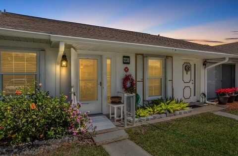 1238 S Lakes End Drive, Fort Pierce, FL 34982